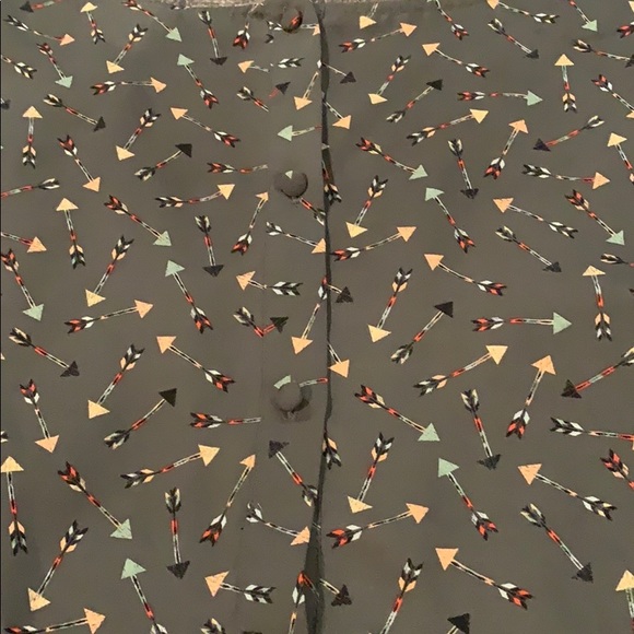 Torrid blouse with button down back - Picture 5 of 5